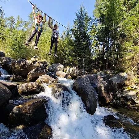 Miesto Pod Váš Stan Campo de lujo